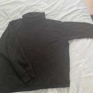 COSEI Turtle neck black sweatshirt